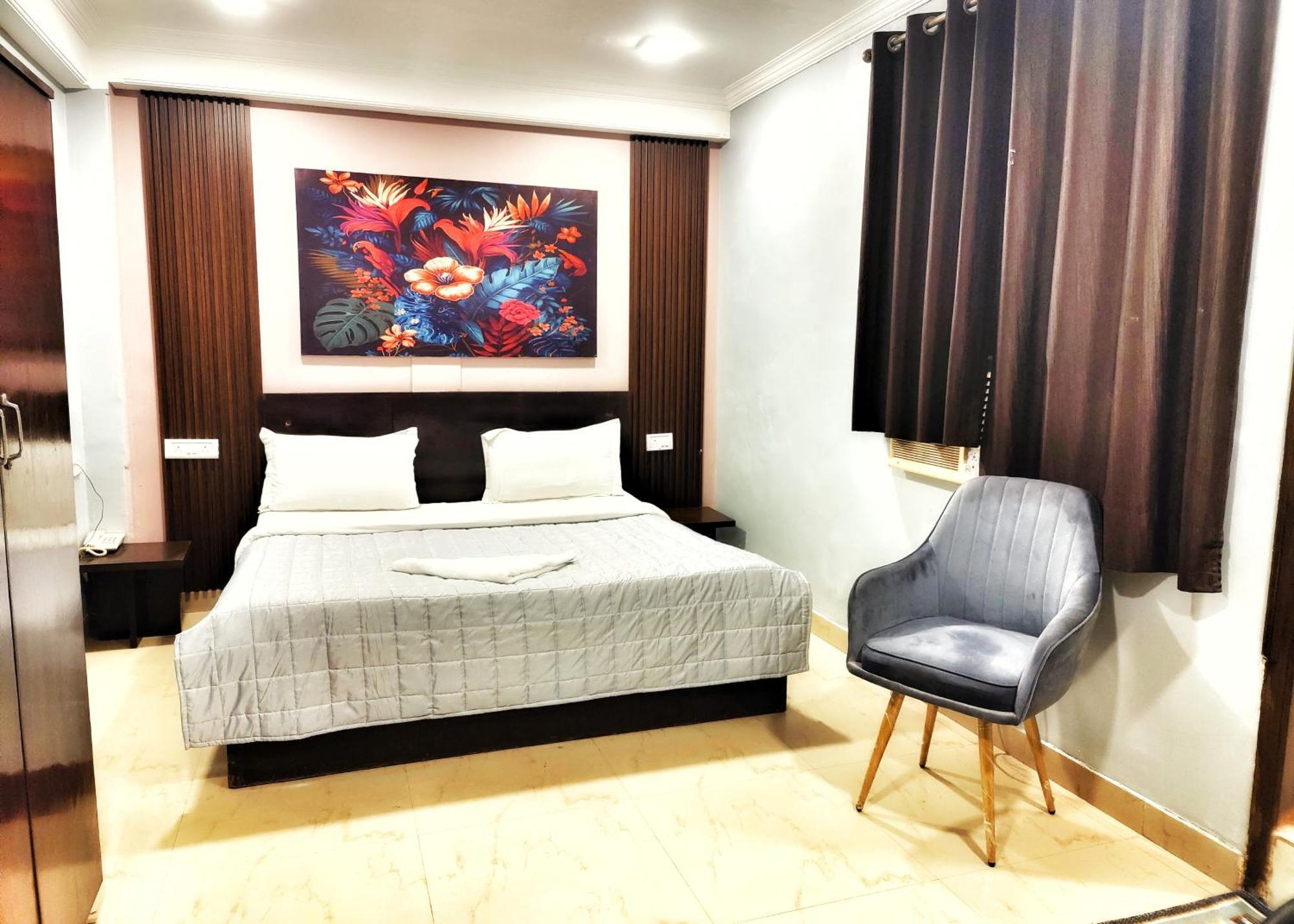 Airport Hotel The Terminal New Delhi Exterior photo